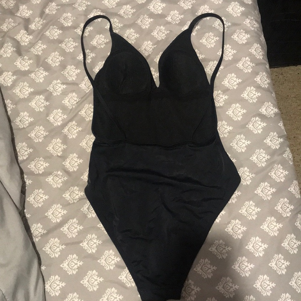 Bathing suit - Picture 2 of 2